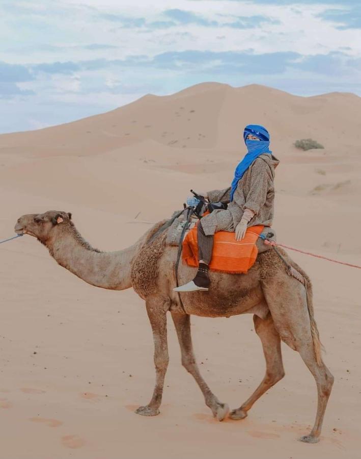 Desert Camel Trek メルズーガ エクステリア 写真