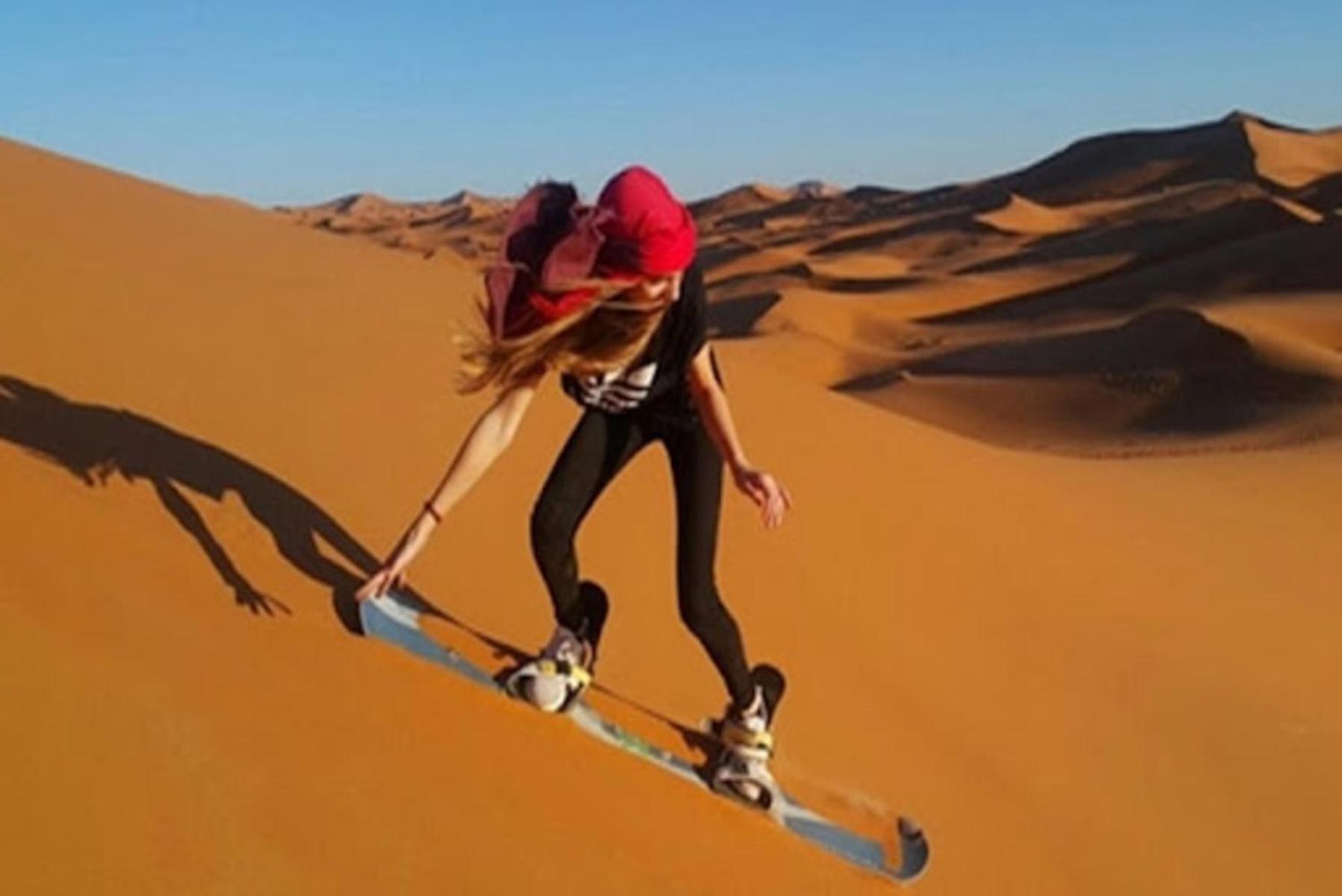 Desert Camel Trek メルズーガ エクステリア 写真